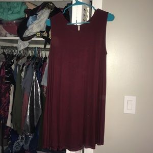 maroon t shirt dress